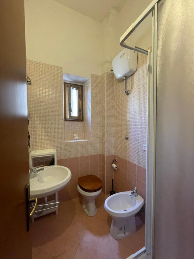 Holidays In Barbie'S Apartment Рим Екстер'єр фото