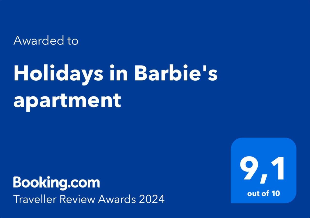 Holidays In Barbie'S Apartment Рим Екстер'єр фото